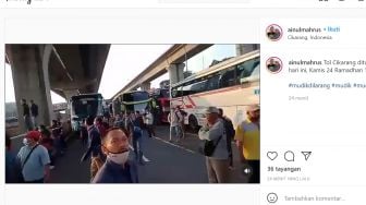 Viral Video Puluhan Karyawan Mengamuk di Tol Jakarta-Cikampek Gegara Tutup