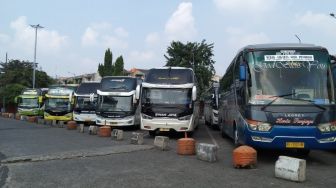 Aturan Wajib Tes Covid-19 untuk Pelaku Perjalanan Dicabut, Kepala Terminal Kalideres: Angin Segar Bagi Perusahaan Bus