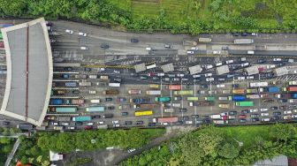 Kepolisian Berlakukan Sistem Buka Tutup Gardu Gerbang Tol Cikupa