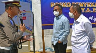 DPR Pantau Penyekatan Mudik di Kilometer 31 Tol Cikampek