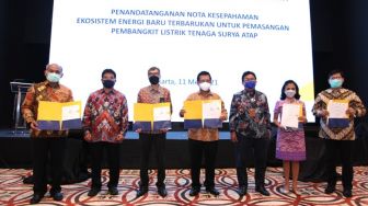 Bank Mandiri Siap Biayai Pasang Solar Panel di Rumah, Murah & Tanpa Agunan