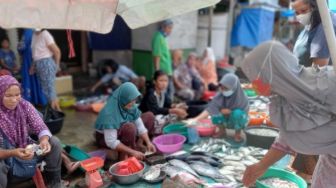 Jelang Lebaran, Harga Ikan Laut di Pandan Merangkak Naik