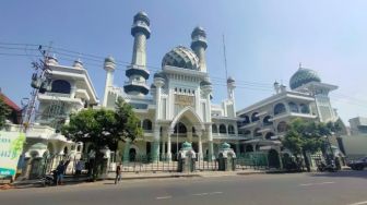 Masjid Agung Jami Kota Malang Batasi Jemaah Salat Id 50 Persen Kapasitas