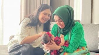 Raffi Ahmad Lebaran di Rumah Rieta Amilia, Adik Ipar Nagita Slavina Mana?