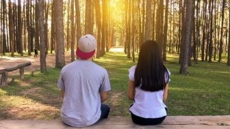 Pekerjaan bagi Aquarius menurut zodiak 13 Mei: nikmati waktu yang positif