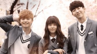 Nam Joo Hyuk Segera Comeback Drama Baru, Kabar Terbaru 6 Pemain School 2015