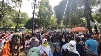 Dipenuhi Pengunjung, Manajemen Taman Margasatwa Ragunan: Soal Prokes Aman