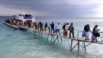 Bupati Klungkung Suwirta : Tidak Boleh Ada Pungutan Lain Kepada Wisatawan di Nusa Penida