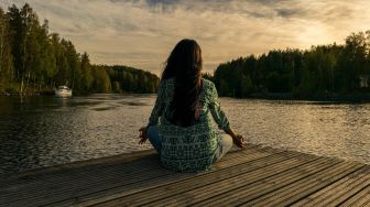 5 Manfaat Meditasi untuk Kesehatan Fisik dan Mental