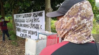 Viral Spanduk di Bogor: Menolak Keras Pemudik Tanpa Surat Bebas Covid-19