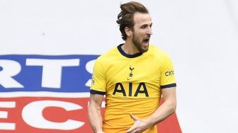 Ngebet Datangkan Harry Kane, Man City Relakan Sterling dan Jesus ke Spurs