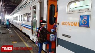 KA Lokal Walahar dan Jatiluhur Mulai Beroperasi