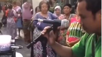 Viral Tukang Bakso Bergaya Bak DJ Kondang, Auto Jadi Idola Ibu-ibu Komplek