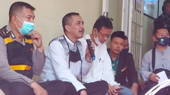 Ucapkan Syahadat, Sembilan Aliran Sesat Rambut Merah Bertaubat