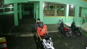 Viral Video Pencurian di Masjid An-Nur Bekasi, Warganet: Untung Ada Bocil