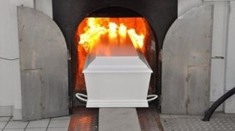 Jenazah Muslim Dikremasi karena Tertukar, Keluarga Geruduk Rumah Sakit