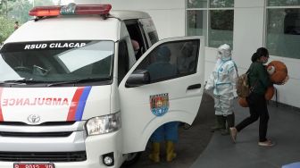 6 Ambulans Jemput  Satu Kampung di Sleman yang Terpapar Covid-19