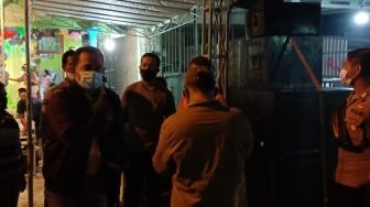 Orkes Dangdut Pesta Ultah Warga Mojokerto Dibubarkan Paksa Polisi