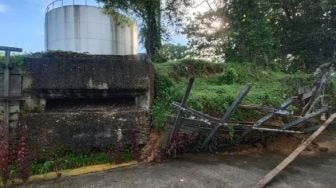 Hujan di Balikpapan, Siring Sekitar Bunker Jepang Ambruk