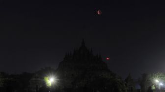 Gerhana Bulan Total Malam Ini Aman Dilihat dengan Mata Telanjang