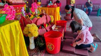 Vihara Thay Hin Bio Tiadakan Ritual Bersama di Hari Raya Waisak
