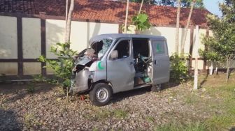 Mobil Ambulans Bawa Jenazah Kecelakaan di Brebes, Tiga Orang Tewas
