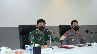 Panglima TNI: PPKM Kunci Menekan Angka Kasus Covid-19 di Kudus dan Bangkalan