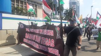 Long March dari Monas, Buruh Pendukung Palestina Bergerak Geruduk 3 Gedung di Jakarta