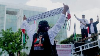 Survei SMRC: 42 Persen Rakyat Indonesia Ingin Pemerintah Cari Solusi Israel - Palestina