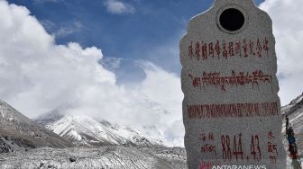 Bagaimana Nasib Pendaki jika Meninggal di Puncak Gunung Everest?