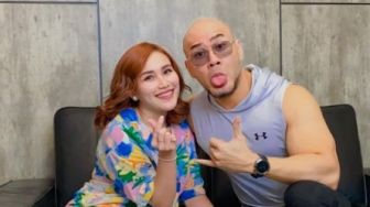 Farhat Abbas Tanggapi Kasus Ayu Ting Ting, Deddy Corbuzier Hentikan Podcastnya