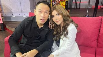 Kerap Unggah Foto Bareng Vicky Prasetyo, Ayu Aulia Dianggap Pansos