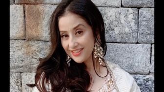 Unggah Foto Lawas, Manisha Koirala Dipuji Seleb Bollywood