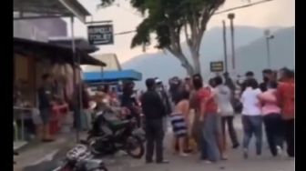 Heboh Video Pedagang dan Pembeli di Magetan Adu Jotos Gegara Makan Sate