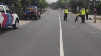 Duhh! Tragisnya Gadis Muda Cantik Tewas Setelah Tabrak Truk Ayam di Tuban