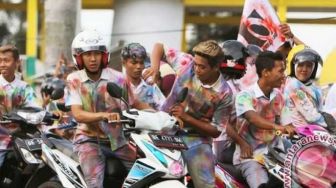 Polisi Sita 10 Liter Miras dari Pelajar Asal Garut yang Rayakan Pesta Kelulusan di Bandung