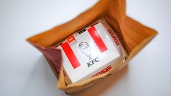 Borong KFC Tengah Malam, Dua Pria Ini Berakhir Diciduk Polisi