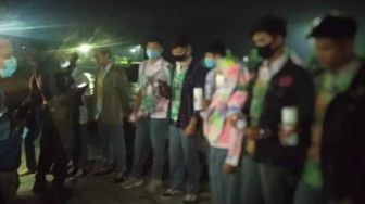 Pesta Coret Baju Usai Kelulusan, Puluhan Siswa di Payakumbuh Ditangkap Satpol PP