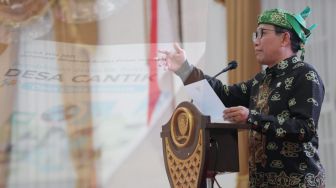 Mendes PDTT ke Sumedang, Saksikan Kerja Sama Pemutakhiran Data Desa