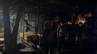 Gara-gara Telat Layani Kasih Jatah Mingguan, Pedagang Ikan Bakar Dikeroyok Puluhan Preman