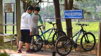 Aturannya Sudah Ada, Anies Minta Perkantoran di Jakarta Sediakan Tempat Parkir Sepeda