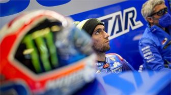 Naik Meja Operasi, Alex Rins Berpacu dengan Waktu untuk Berlaga di MotoGP Jerman