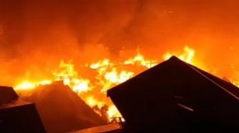Kebakaran di Depok Jaya, Lansia Terjebak di Dalam Rumah Meninggal Dunia