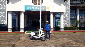 PLN Gunakan Motor Listrik Untuk Operasional Layanan