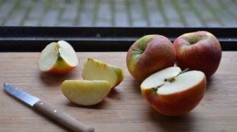 Benarkah Jus Apel Bisa Memperbesar Ukuran Penis? Ini Faktanya