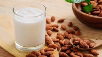 5 Alasan Susu Almond Baik untuk Kesehatan Tubuh