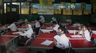 Pemprov DKI Targetkan Buka Seluruh Sekolah pada November 2021