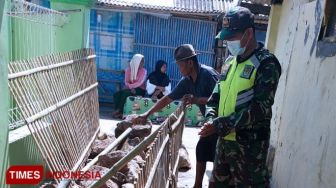 Tak Terima Calonnya Kalah Pilkades, Warga di Indramayu Blokade Jalan
