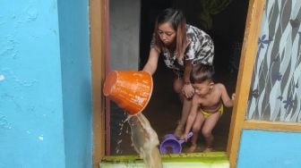 Ratusan Rumah Warga Banyuwangi Terendam Banjir Setelah Diguyur Hujan 4 Jam