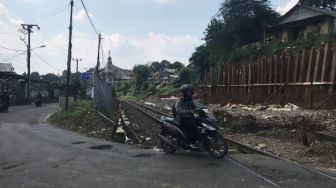 Enam Ruas Jalan di Kota Bogor Rusak Akibat Proyek Pembangunan Double Track Bogor-Sukabumi, Bima Arya: Harus Diperbaiki